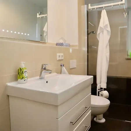 Haus Sonne 5 טיסואו